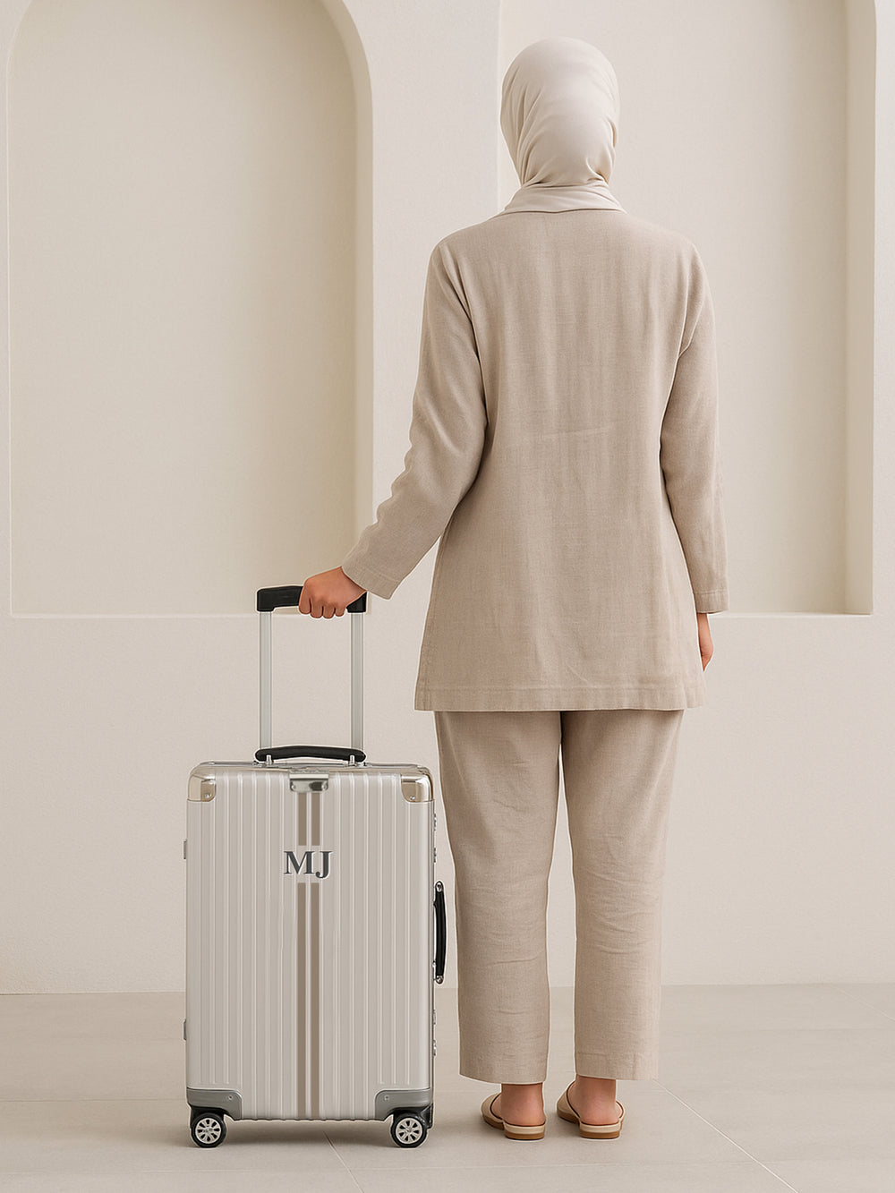 Avelor Luggage – Luxury Travel with Your Personal Touch - XSESWARY