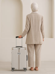 Avelor Luggage – Luxury Travel with Your Personal Touch - XSESWARY