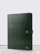 The Executive Croc Organizer