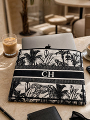 Safari Signature Laptop Pouch