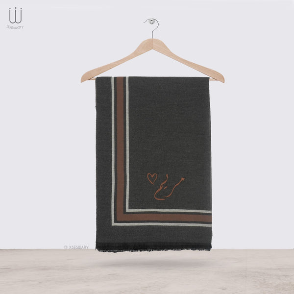 Scarf Dark Gray Line Brown