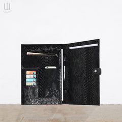 Laptop and iPad leather wallet - XSESWARY