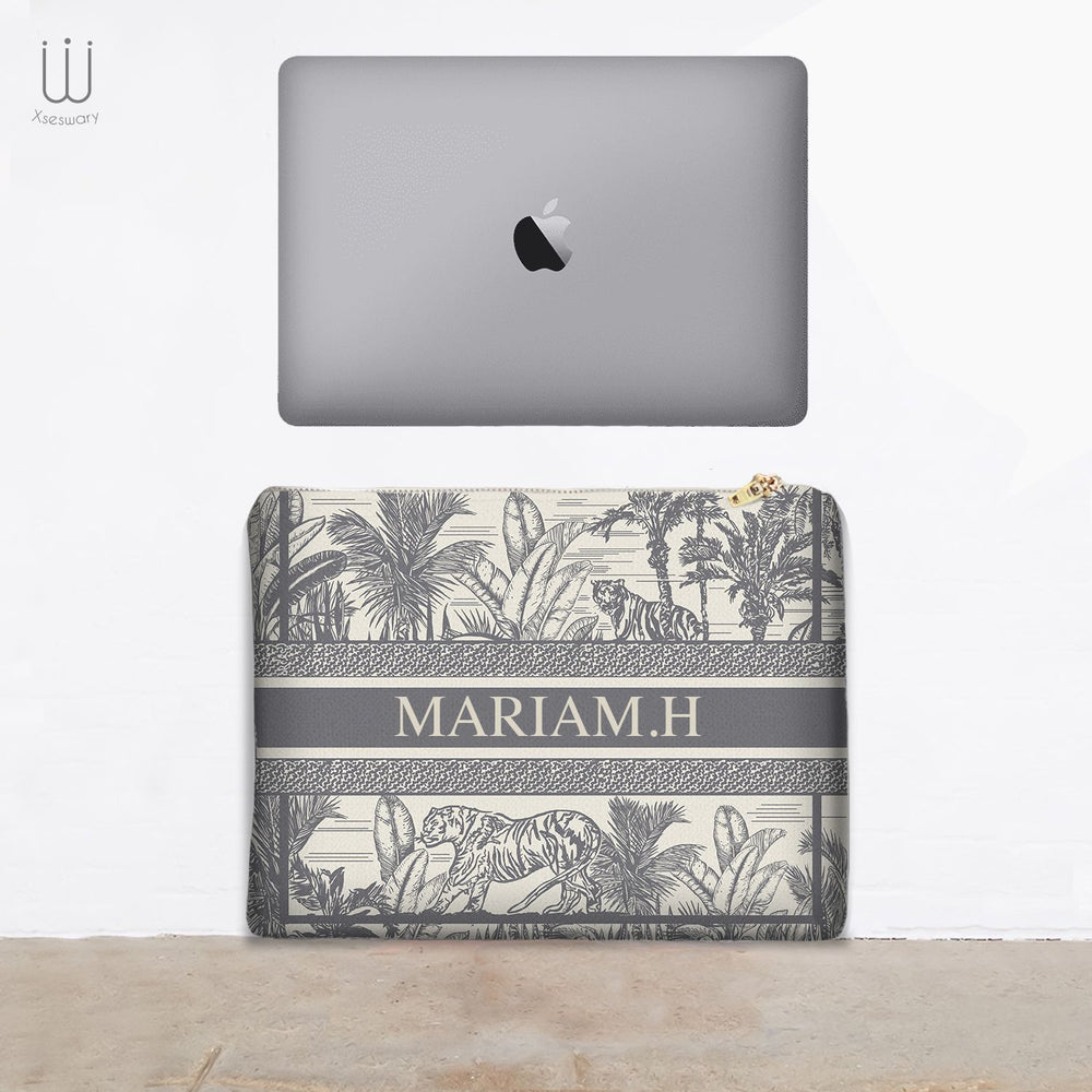 Safari Pouch - XSESWARY