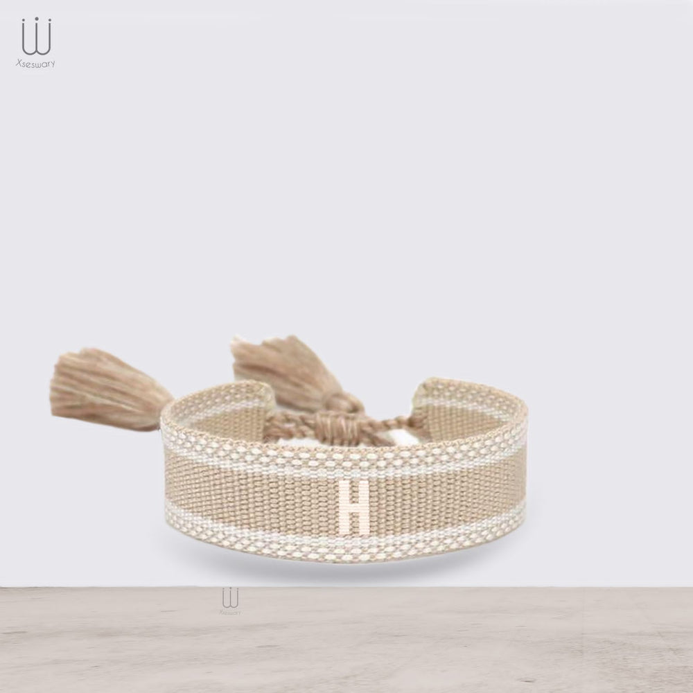 Dir Embroidery Bracelet - XSESWARY